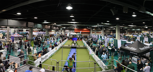 CDGA Longest Putt at the Chicago Golf Show